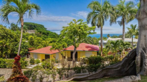 Casita 1 at Ceiba Tree Inn. Tranquility with Garden Views and Pergola with Ocean Overlook